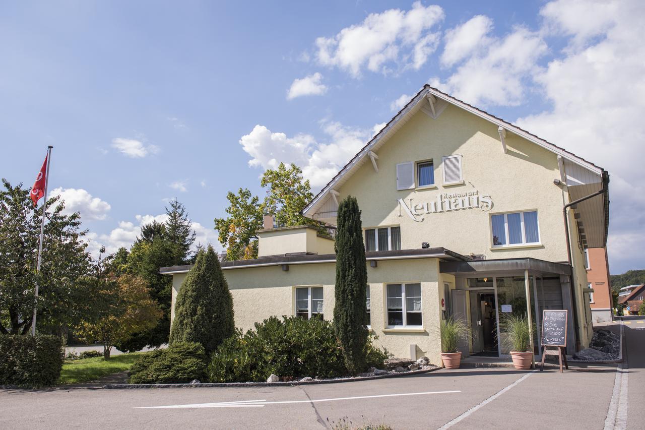 Hotel Restaurant Neuhaus Hertenstein エクステリア 写真