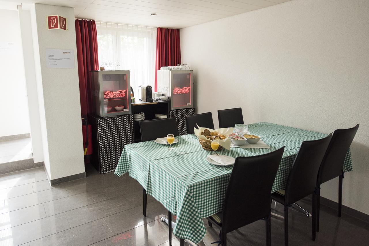 Hotel Restaurant Neuhaus Hertenstein エクステリア 写真