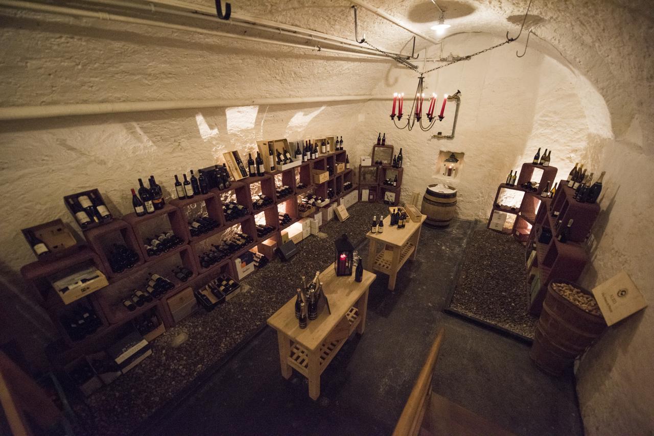 Hotel Restaurant Neuhaus Hertenstein エクステリア 写真